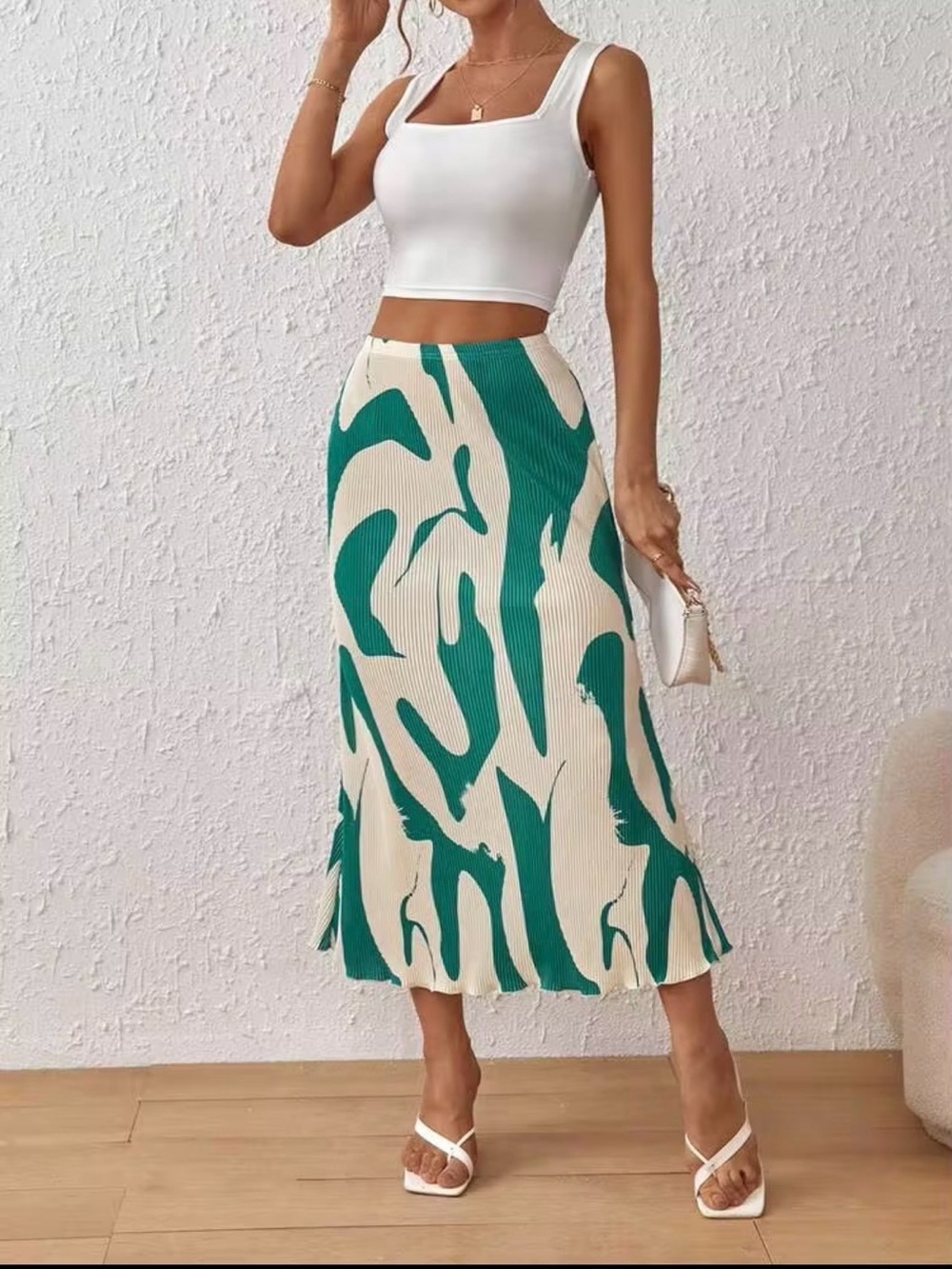 2 Pleated Abstract Print Midi Skirt Olive Green/Cream & Cream/Forest Green L/XL - Picture 7 of 15